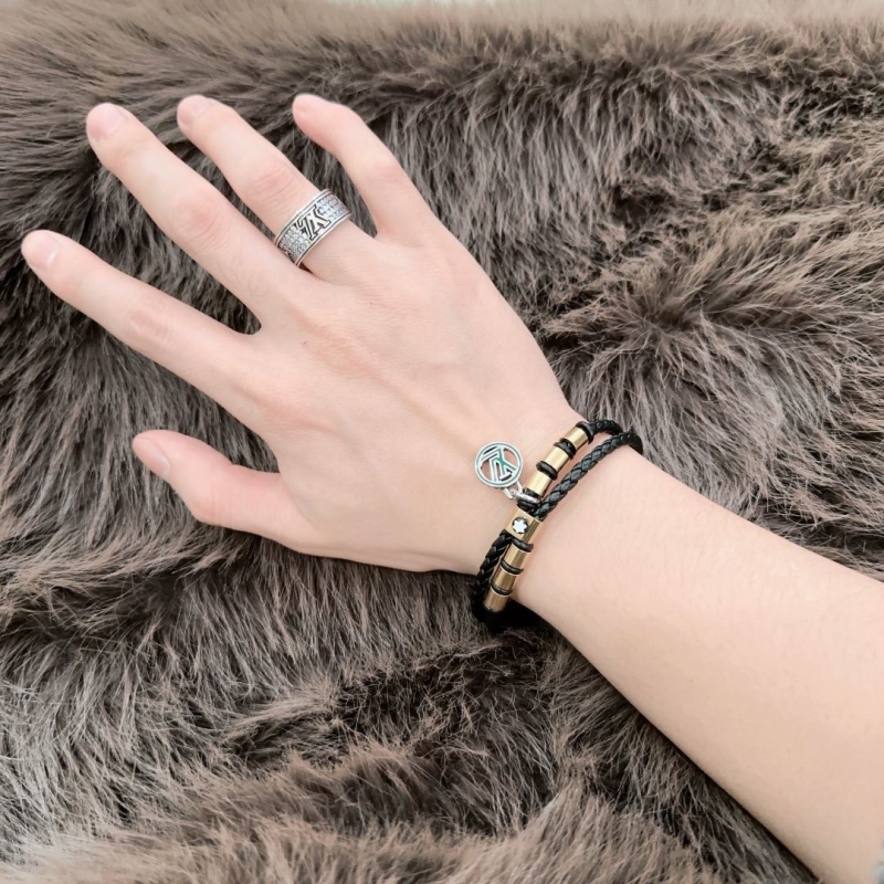 LV Bracelets